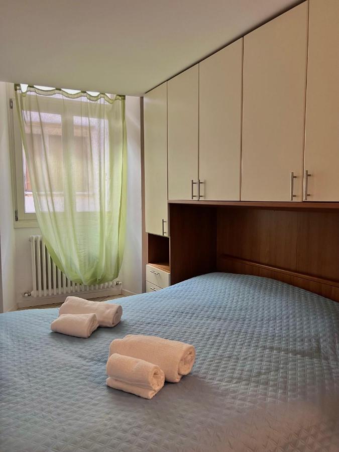 Mazzini, 30 Nord Appartement Rovereto  Buitenkant foto